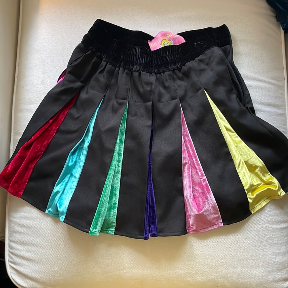 Colorful Pleated Velvet Tennis Skort